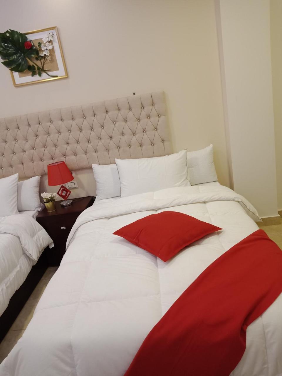 Amon Holiday Pyramids Inn Kafret el-Gabal Εξωτερικό φωτογραφία