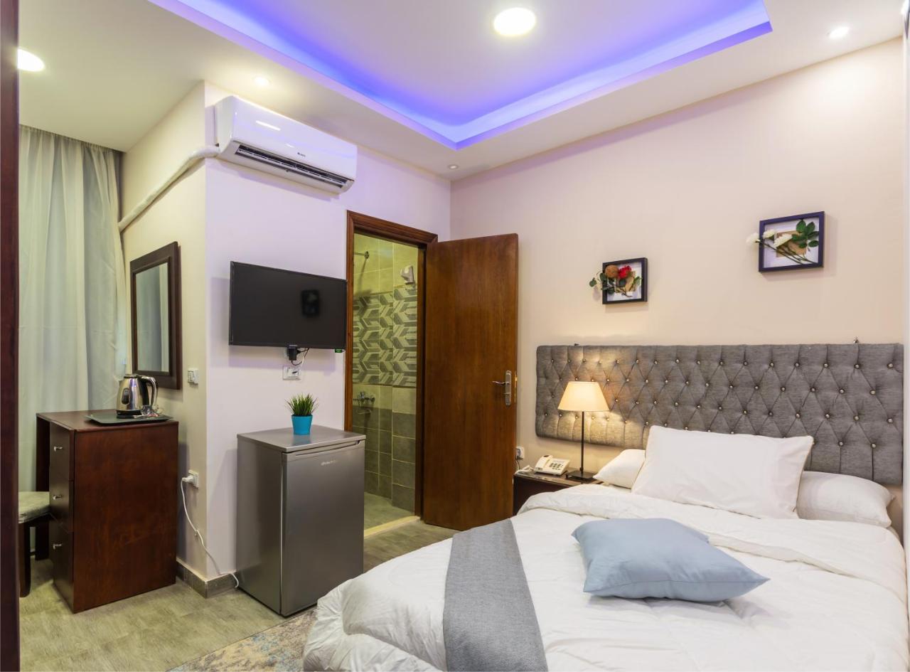 Amon Holiday Pyramids Inn Kafret el-Gabal Εξωτερικό φωτογραφία