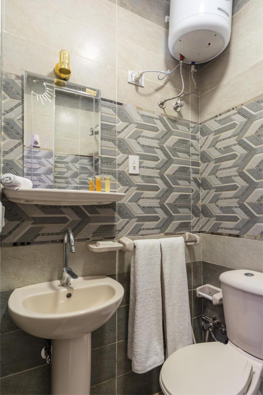 Amon Holiday Pyramids Inn Kafret el-Gabal Εξωτερικό φωτογραφία